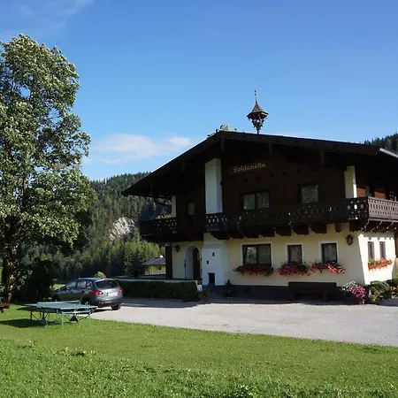 Gastehaus Soldanella Vendégház *